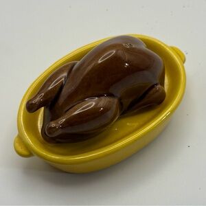 Vintage stacking turkey and roasting pan, salt and pepper shakers made in Japan